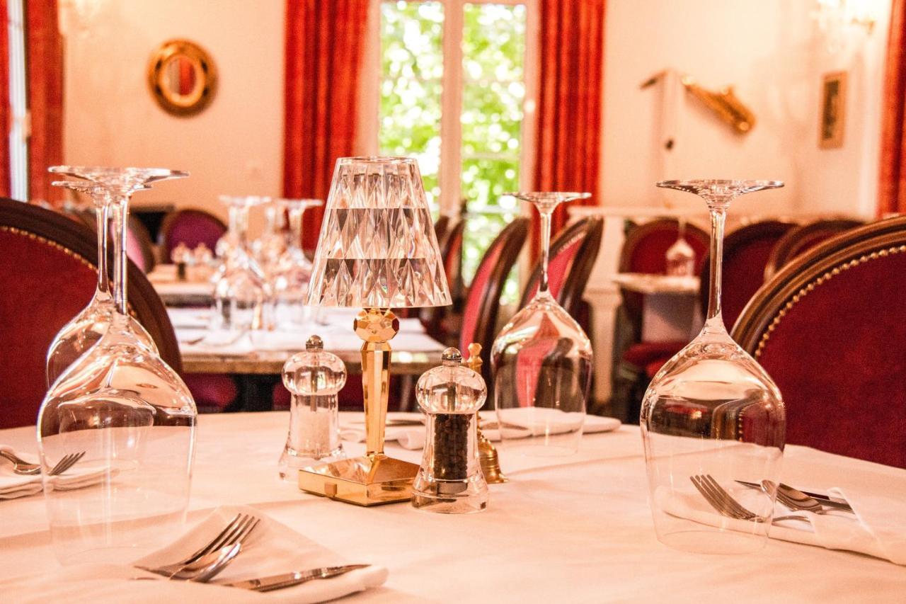Hotel Restaurant U Castellu Визавона Экстерьер фото